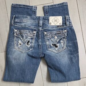 MISS ME Mid-Rise Easy Straight Jeans